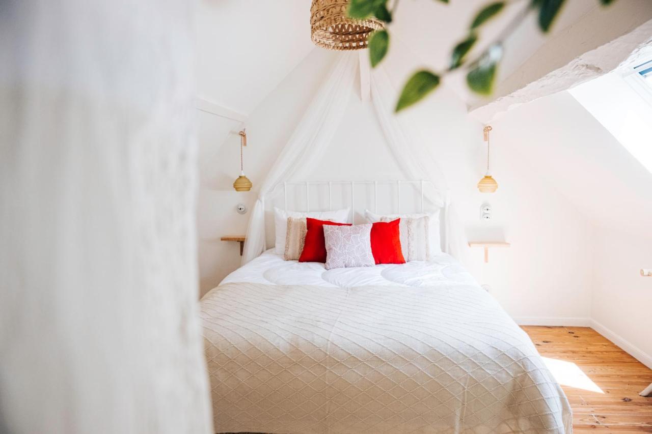 Loveroom Du Perche : Maison Avec Balneo Moulins-la-Marche Exterior photo